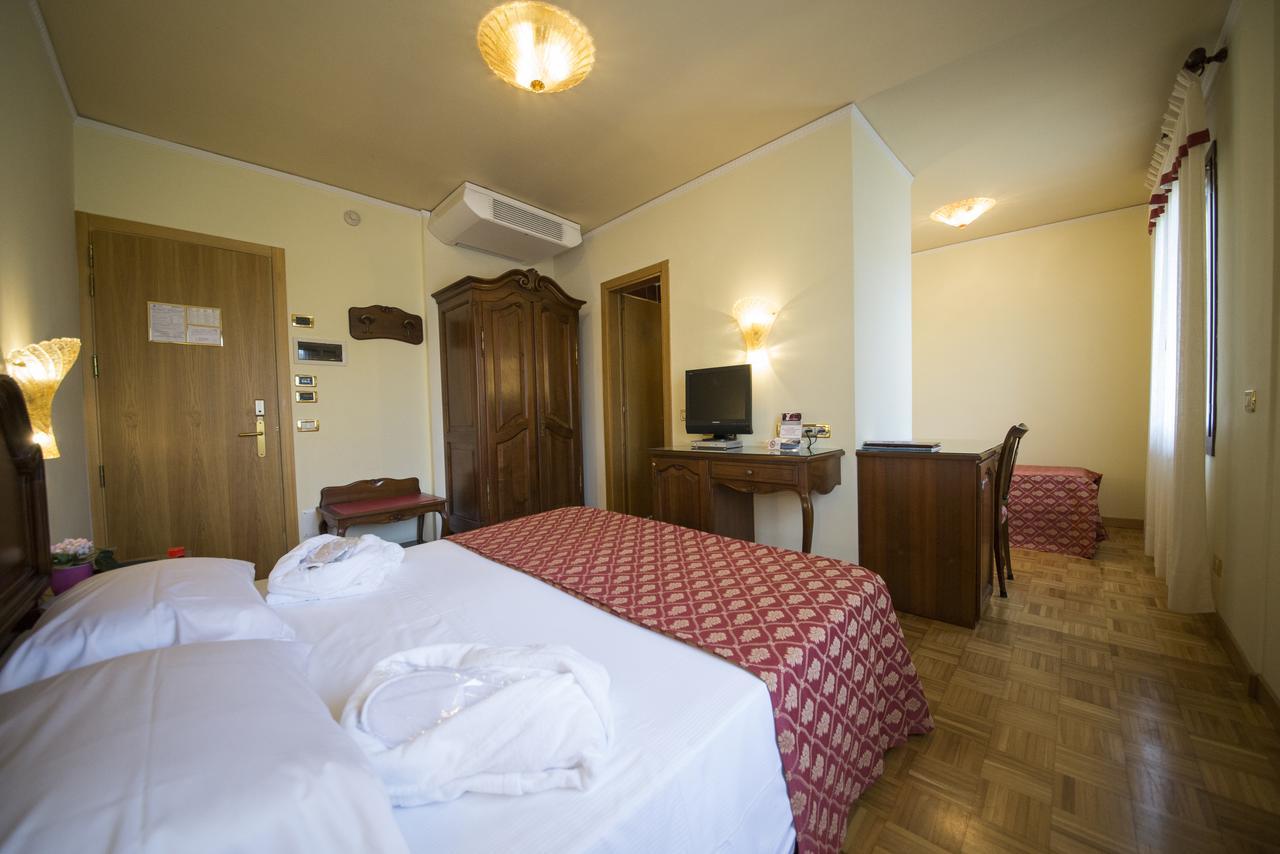 Hotel Spessotto Portogruaro Extérieur photo