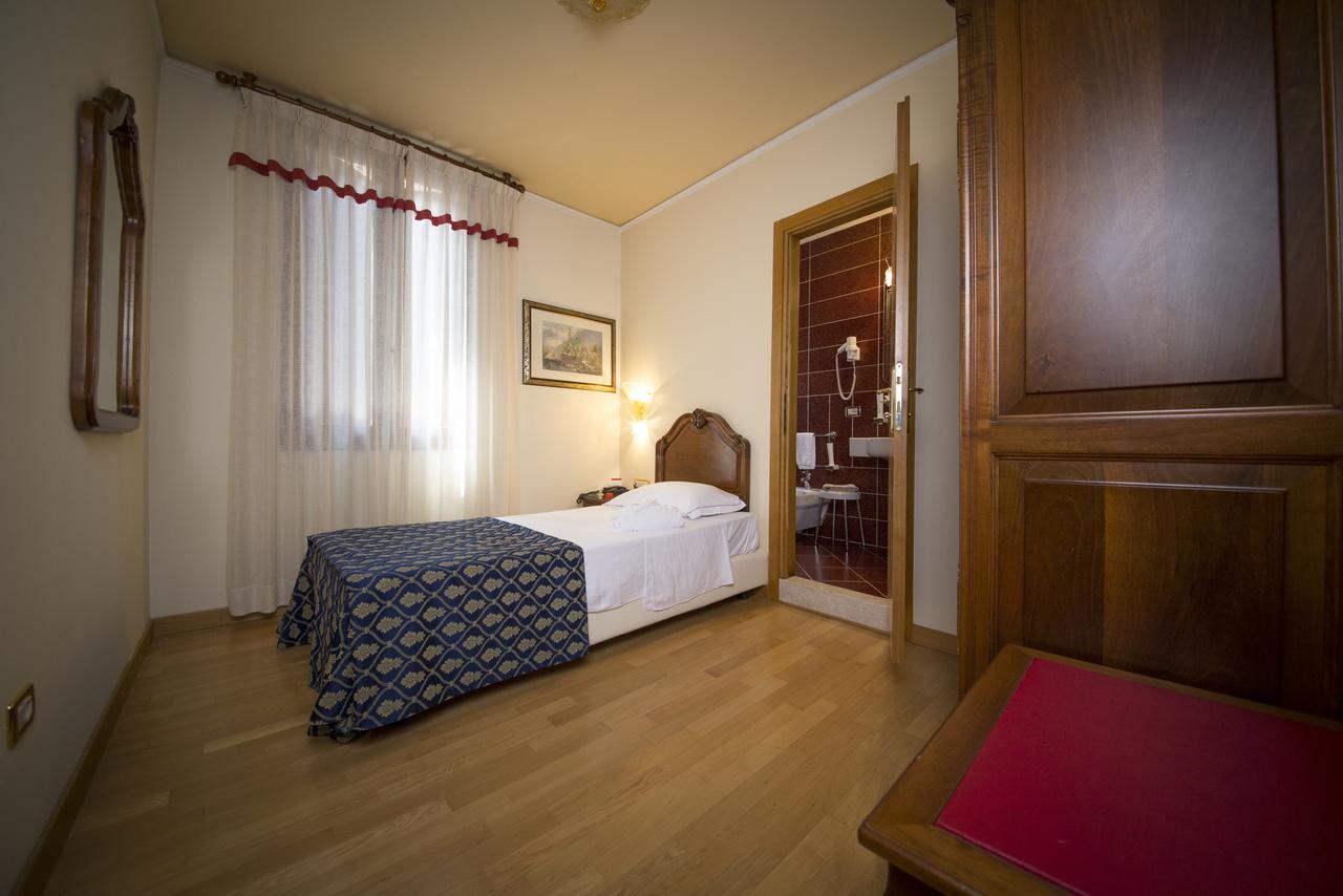 Hotel Spessotto Portogruaro Extérieur photo